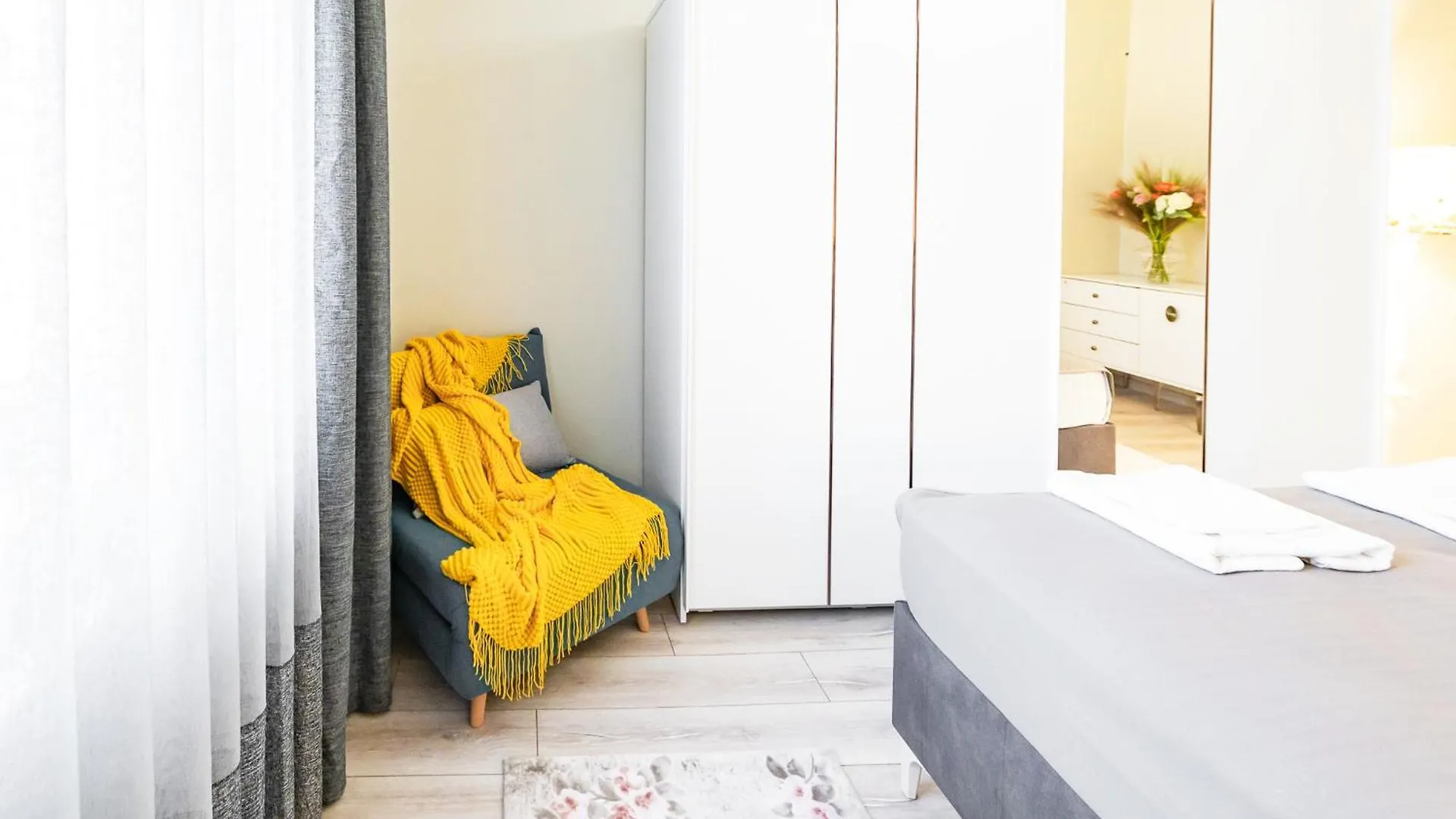 Apartment 2Br Downtown Suit Next To Nevski Cathedral - Ac Sofia